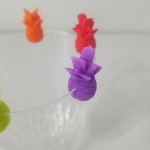 6pcs. Fun Pineapple Shaped Wine Marker Barware Glass Charm Drink Tracker Stemwar - Picture 2 of 5